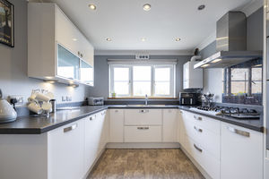 Kitchen- click for photo gallery